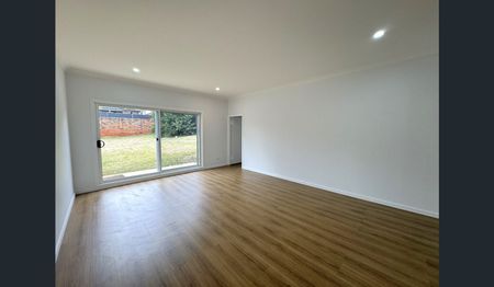 Four Bedroom Updated Family Home - Photo 2