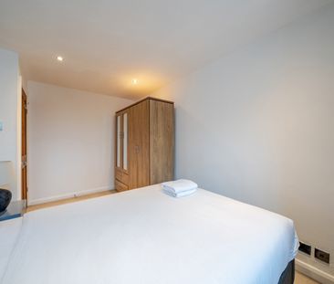 Earlsfield Road, Earlsfield, London, SW18 - Photo 2