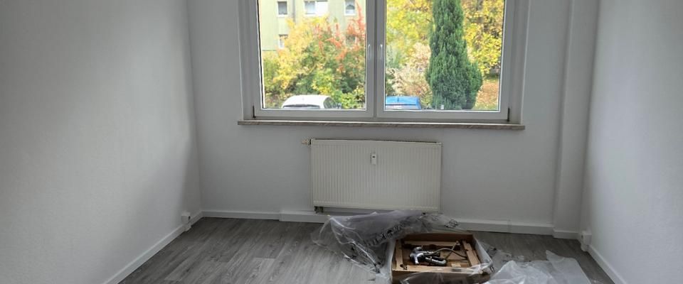 Tolle 4 R-Whg und 3 R-Whg, renoviert oder 1 Jahr mietfrei - Photo 1