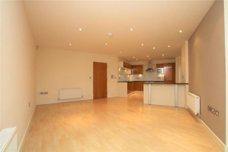 3 bedroom apartment to rent - Photo 3