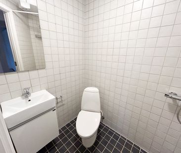 Dejlig 2-værelses lejlighed med altan til foråret - Foto 6