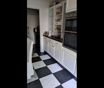 4 Bed Semi-Detached House, Putney Heath, SW15 - Photo 5
