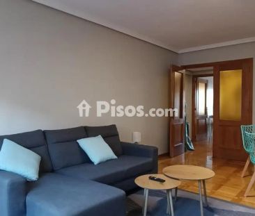 Piso en alquiler en Calle del Veintiséis de Mayo - Photo 1