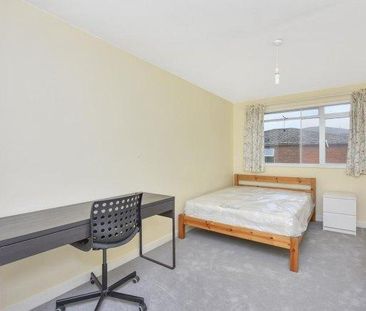 4 bedroom house share to rent - Photo 2