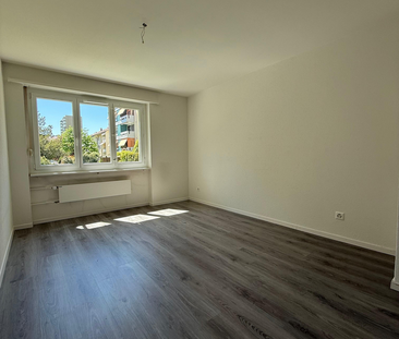 Helle 3.5-Zimmerwohnung im 2. Stock - Photo 2