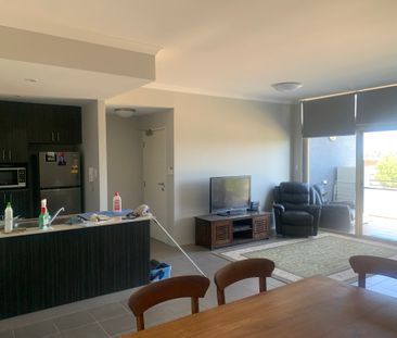 Ellenbrook - Photo 2