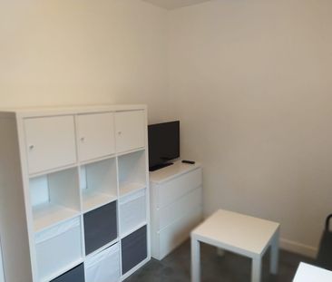 T1 - Photo 1