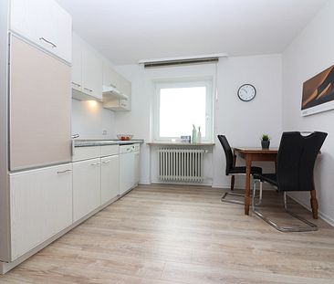 Gemütlich möblierte 1 Zimmerwohnung in ruhiger Lage von Höchberg - Photo 2