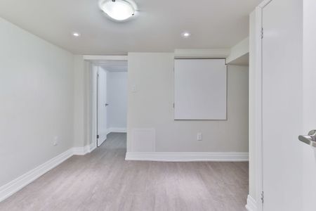 For Lease - 281 Symington Avenue, Toronto, Ontario - Photo 5