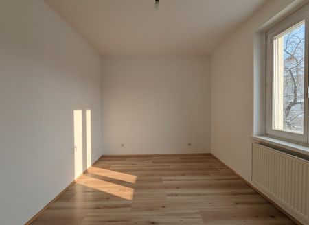 Lichtdurchflutete Drei-Zimmer Wohnung. Ein Refugium der Ruhe - Photo 4