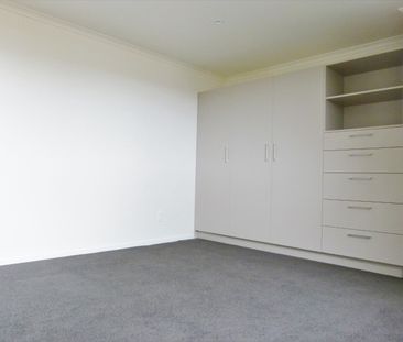 8 Queen Street, North Dunedin, Dunedin - Photo 3