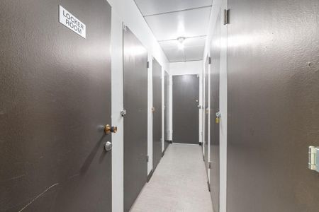 3 Bedroom - Photo 3