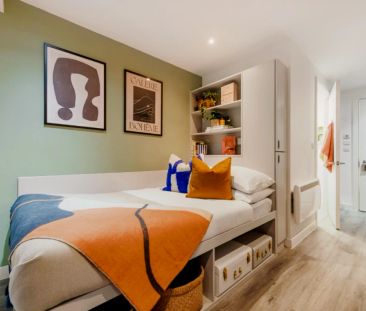 Premium Studio Plus - Photo 1