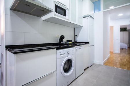 Calle de Guipúzcoa, Madrid, Community of Madrid 28020 - Photo 2