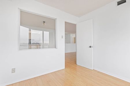 For Lease - 115 Hillcrest Avenue Unit# 415, Mississauga, Ontario - Photo 4