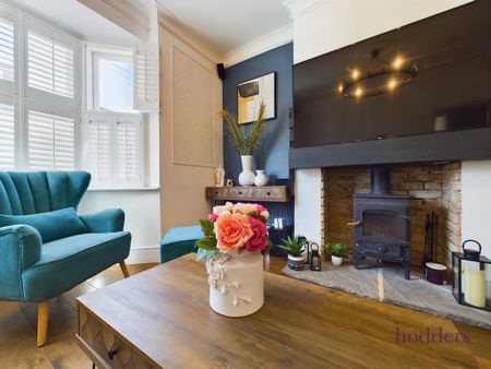 5 bedroom detached house to rent - Photo 5