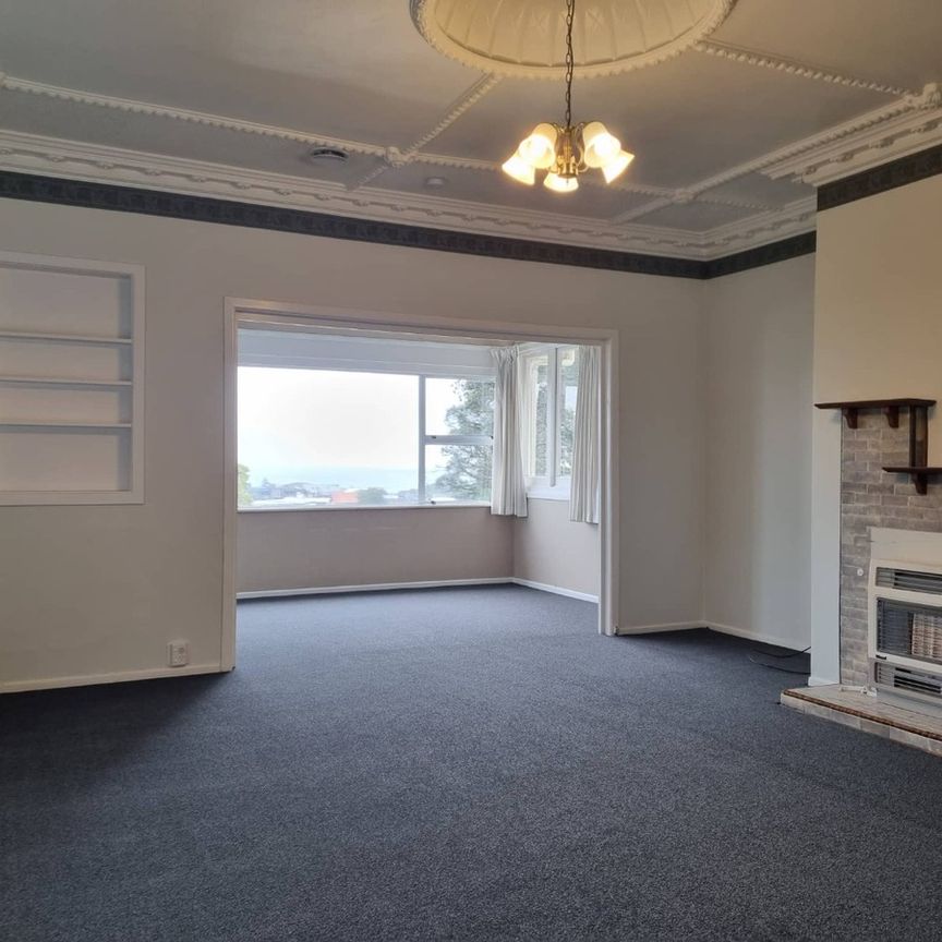 Location and Views - Photo 1