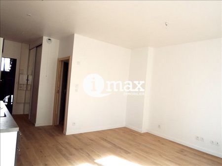 Location Appartement LYON - - Photo 4