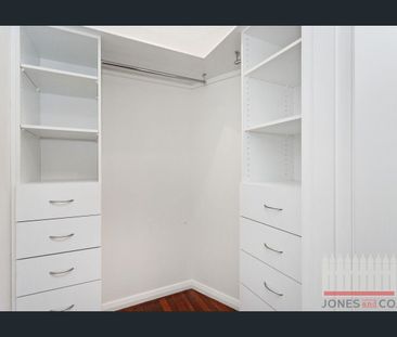 Charming Character Home with Modern Comfort in Bayswater - Photo 4