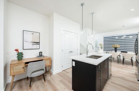 Jade Townhouses - Photo 5