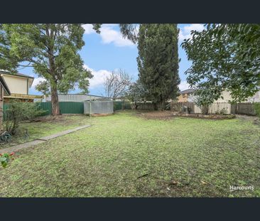 8 Lightwood Street, Ambarvale, NSW 2560 - Photo 5