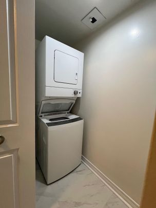 For Lease - 152 St. Patrick Street Unit# 610, Toronto, Ontario - Photo 1