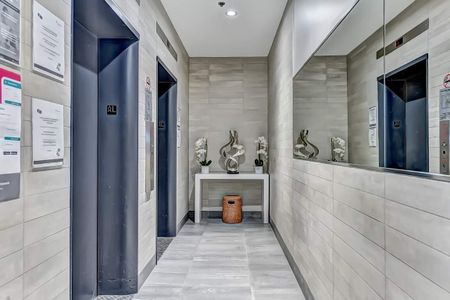 1420 Rue Crescent, Montréal, QC - Photo 2