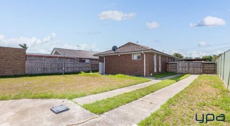 Family Comfort with Space Everyone Will Love! - Photo 5