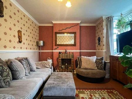 Singlewell Road, Gravesend, Kent, DA11 - Photo 3