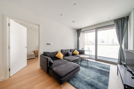 Available from Now - 1 Bed Apartment, Furnished - Photo 2