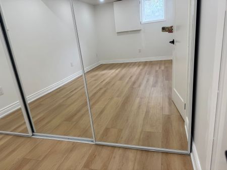 For Lease - 2593 Widemarr Road Unit# Bsmt, Mississauga, Ontario - Photo 5