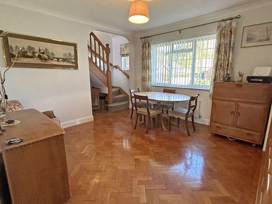 3 bedroom detached bungalow to rent - Photo 1