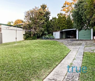 EXCEPTIONALLY SPACIOUS AND PERFECTLY POSITIONED SEMI ATTACHED HOME ... - Photo 4