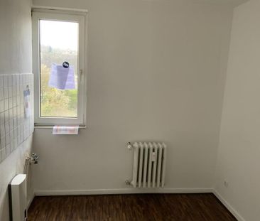 Schöne und einzugsbereite 3-Zimmer-Wohnung in Hagen Wehringhausen a... - Photo 1