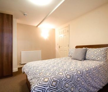 Studio to rent - Photo 6