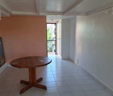 Appartement à louer 2 pièces • Le Gosier - Photo 1