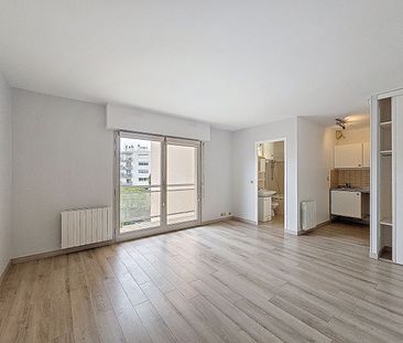 Apartment - Photo 2