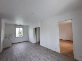 VAILLY-SUR-AISNE : LOCATION APPARTEMENT Appartement au premier étage d'un immeuble bien ent... - Photo 1