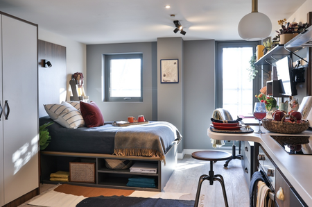 3 bedroom apartment to rent - Photo 2