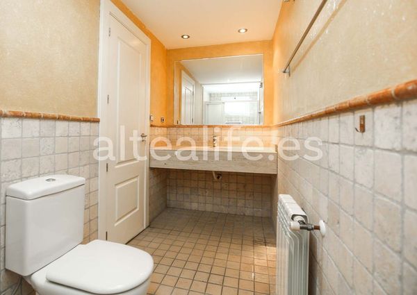 Cap-negret, Altea, Valencian Community 03590