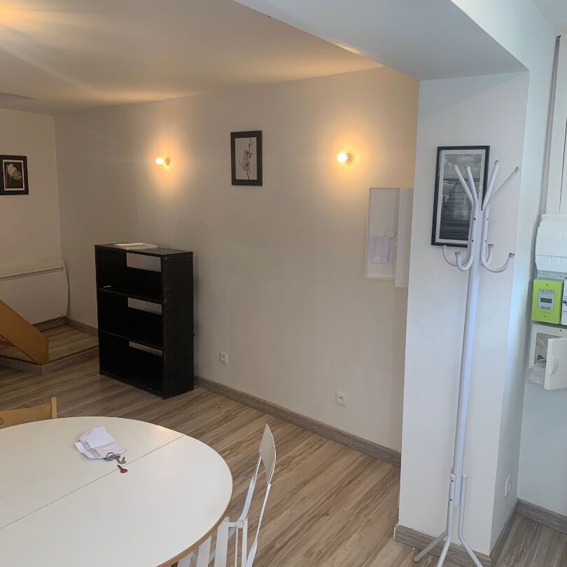 Location Appartement 2 pièces 26m² WATTIGNIES 59139 - Photo 1