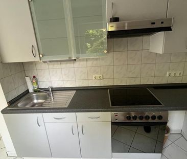 Attraktive 1,5-Zi. Souterrain Wohnung mit Terrasse in Ilvesheim - Photo 2