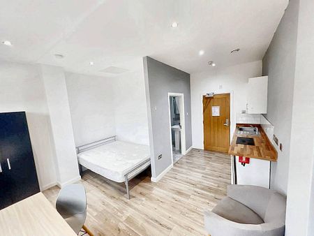 Studio to rent - Photo 3