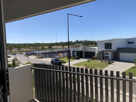 Perfectly Positioned 3-bedroom home in Baringa - Photo 5