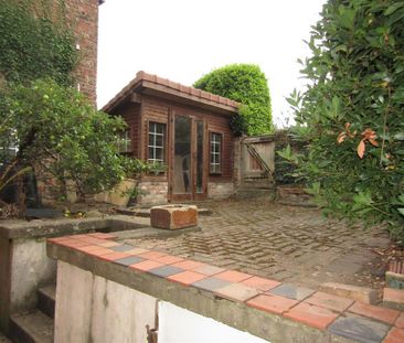 3 bedroom end of terrace house to rent - Photo 3