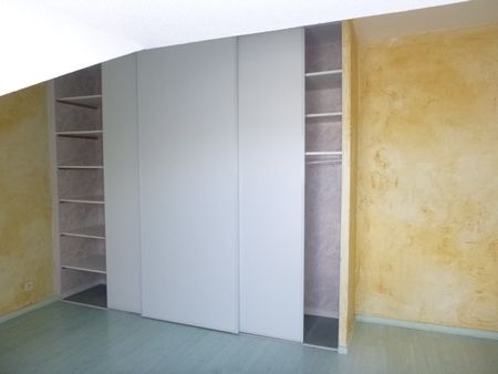 Location Appartement 2 pièces 60m² - Photo 2