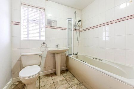 3 bedroom bungalow to rent - Photo 5