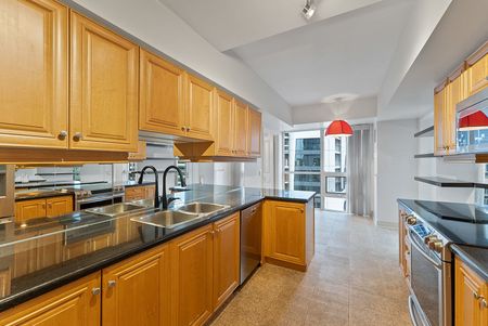 For Lease - 10 Delisle Avenue Unit# 1103, Toronto, Ontario - Photo 4
