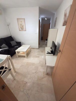 Apartamento de alquiler en Calle Cardenal Mendoza, Centro - Sagrario - Foto 1