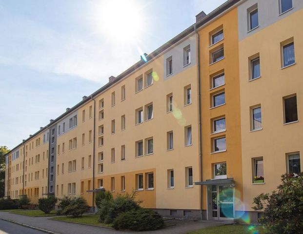 3 Zimmer mit Balkon für die kleine Auszeit im Grünen - Foto 1